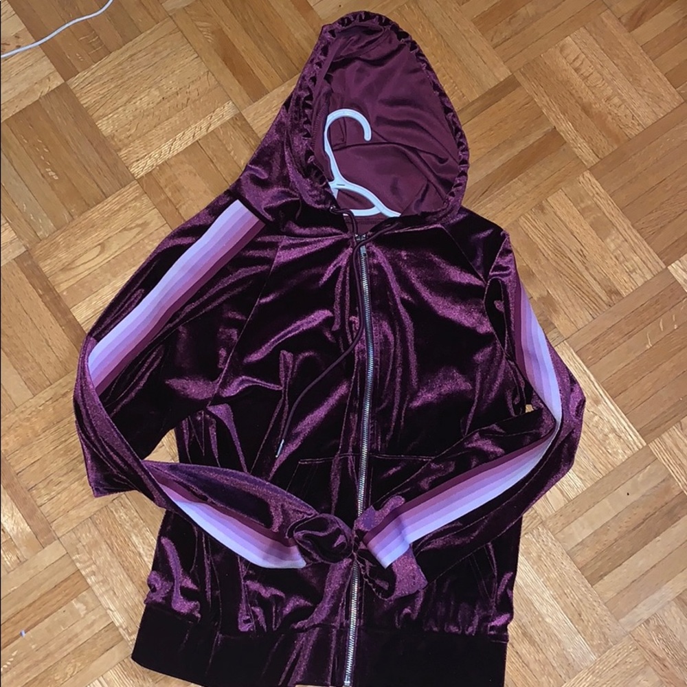 FashionNova Velvet Zip Up